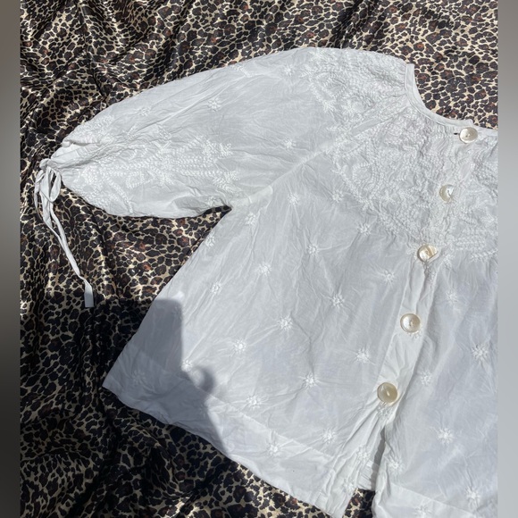 Hannah Artwear Cotton Floral Embroidered Top - Picture 12 of 15